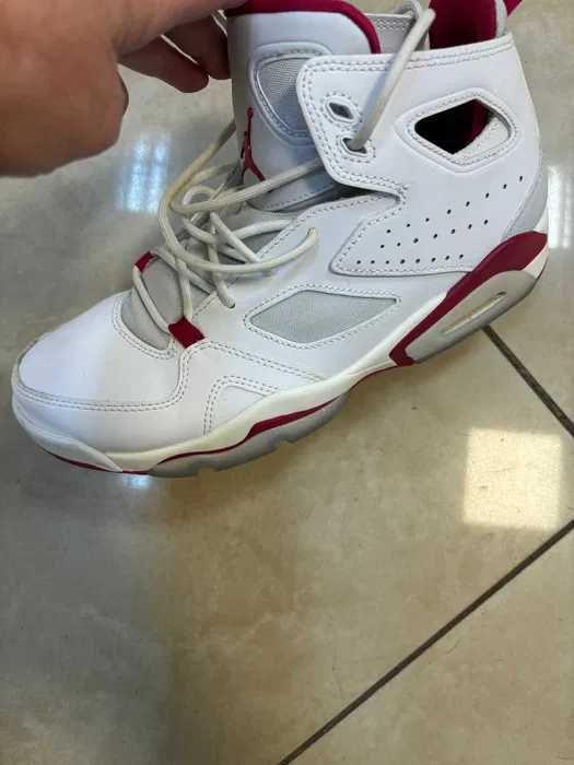 Ghete Jordan stare excelenta !