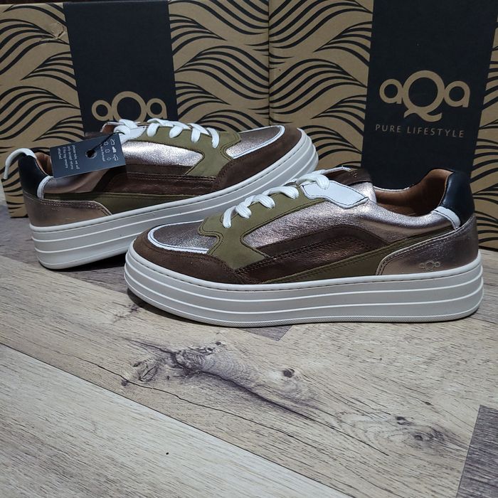 Vând adidași, ghete Pure LifeStyle