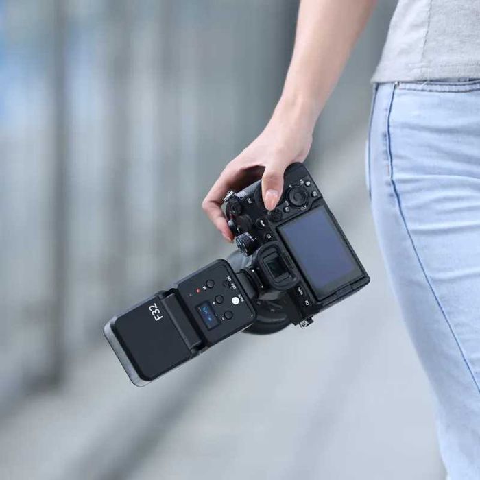 Компактна светкавица Ulanzi F32