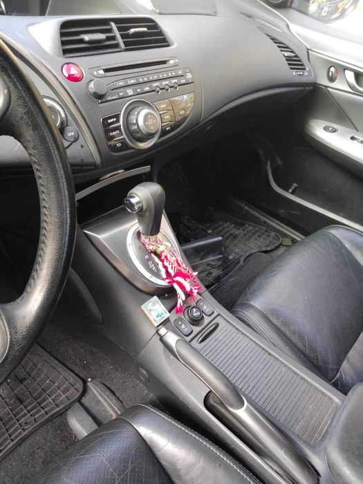 Хонда Сивик 2009г 1.8