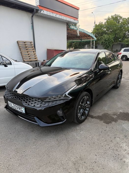 Sroʻchne sotladi KIA K5