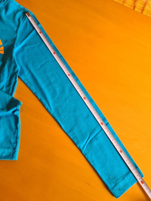 Блуза с дълъг ръкав C&A, подходяща за високо момче