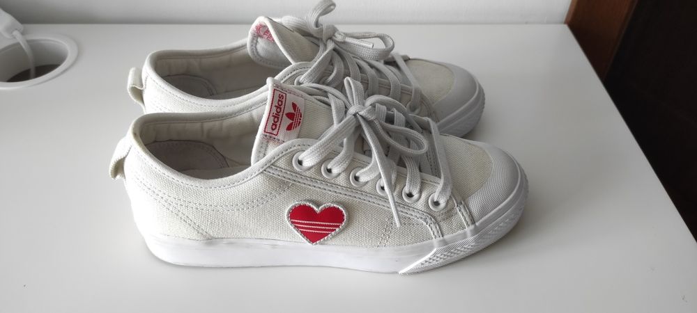 Tenisi adidas Originals Nizza marime 38