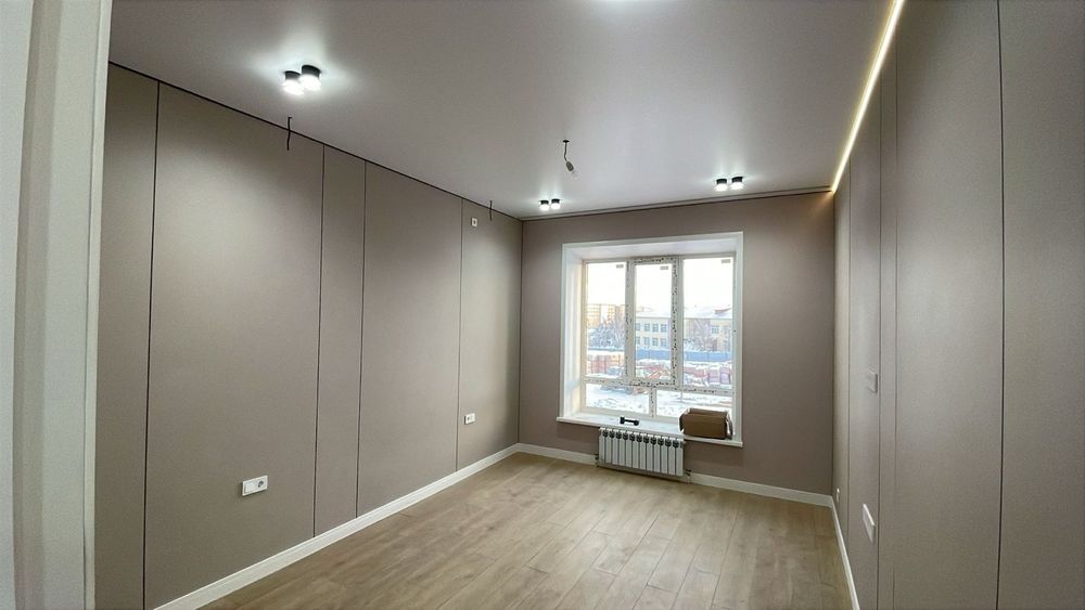 Натяжные потолки