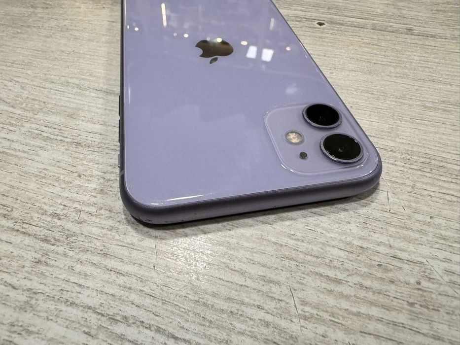 iPhone 11 64 GB -82%
