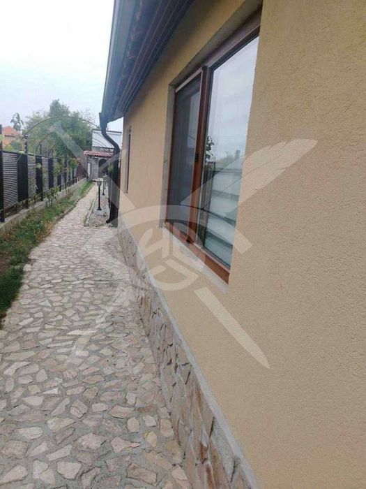 Дава се под наем Етаж от къща в София, Враждебна - 30 кв.м за 350 € - Снимка #3