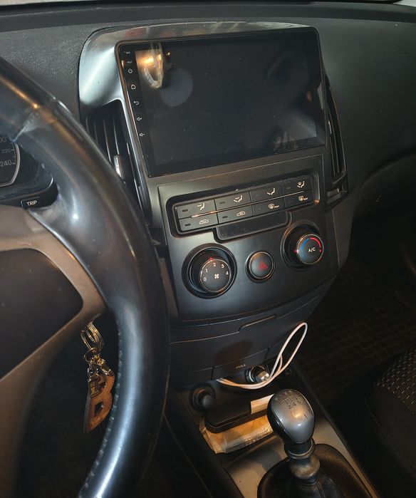 Vând Hyundai i30