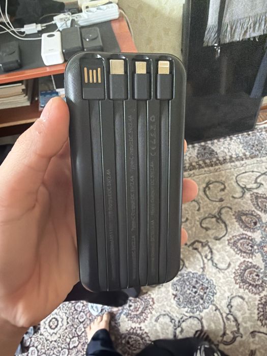 Повербанк MagSafe