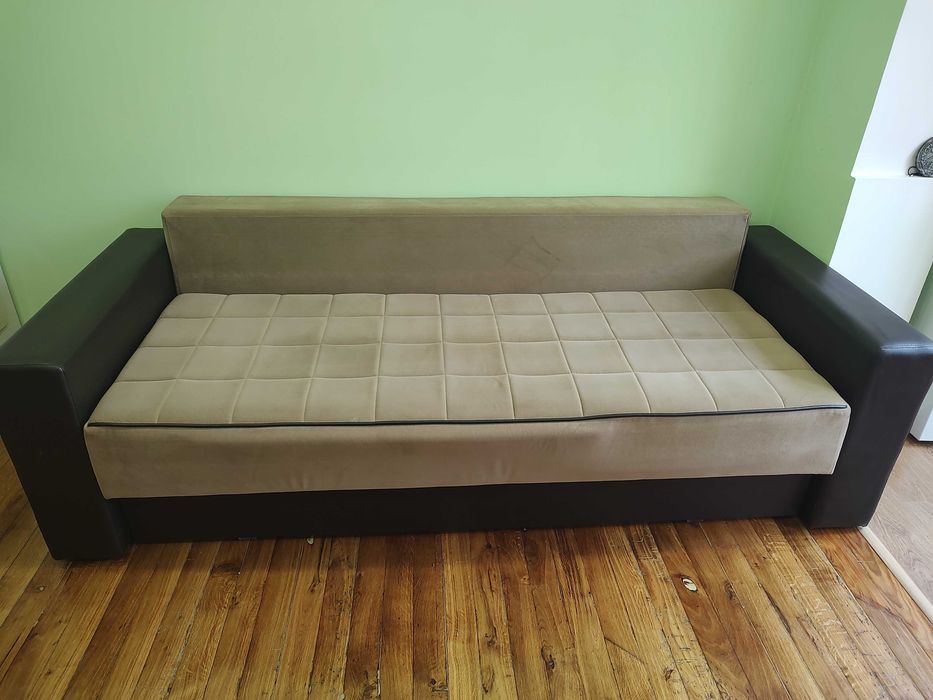 Диван с опция сън