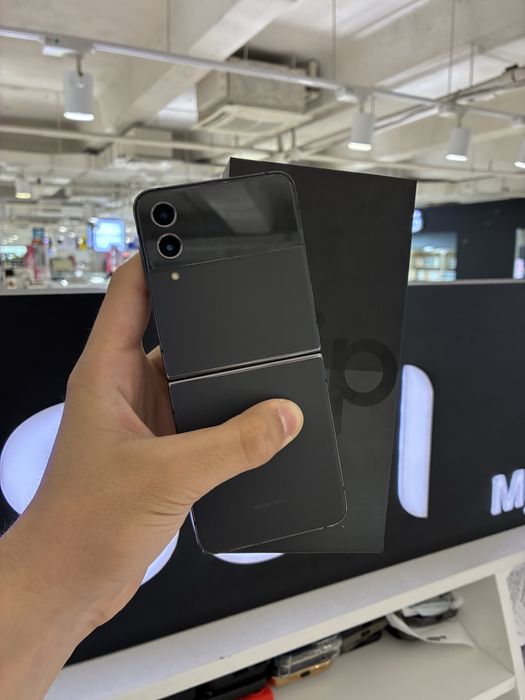 Samsung Z Flip 4 512gb
