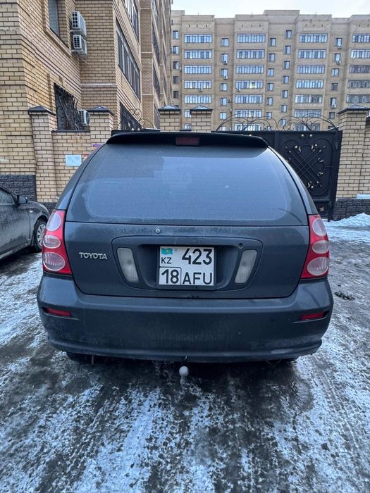 Продам Toyota Nadia 1998