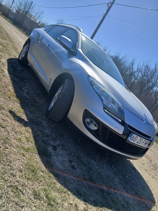 Auto Renault Megane 2012