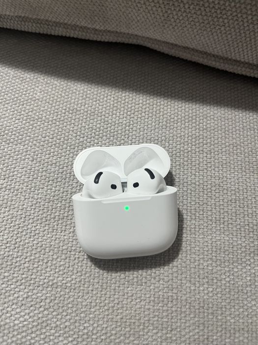 Оригинал Аирподс 4 без коробки