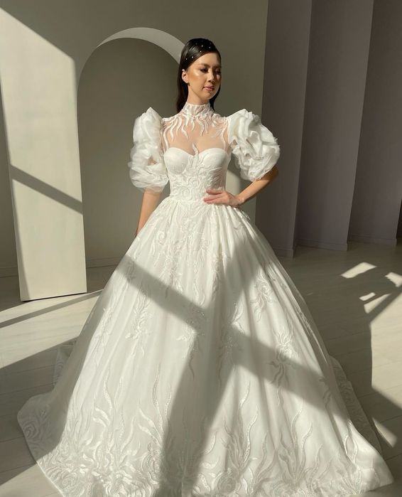 Свадебное платье