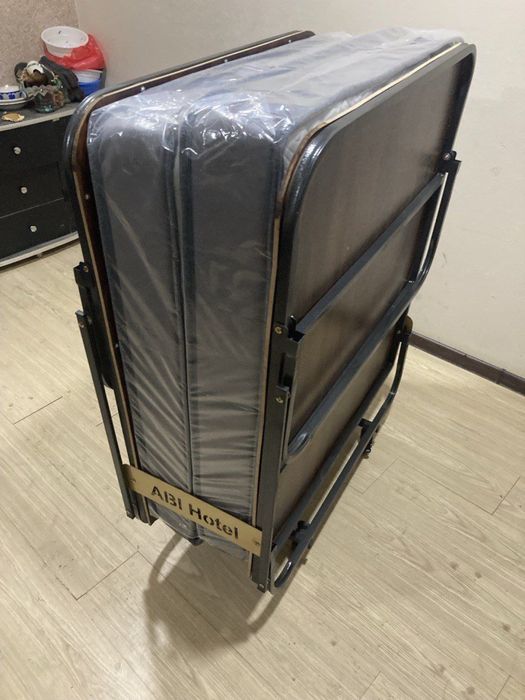 раскладушка кровать. yegiladigan kravat