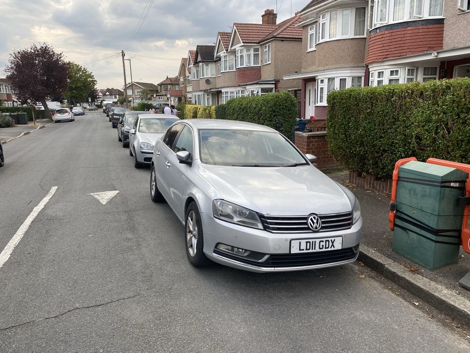 Volkswagen Passat diesel, 3.180 € — imagine 4