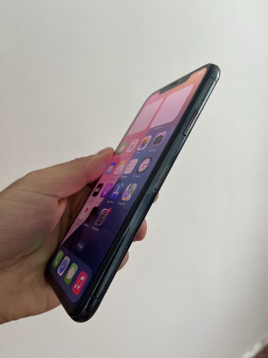 Iphone 11 pro max 64 GB