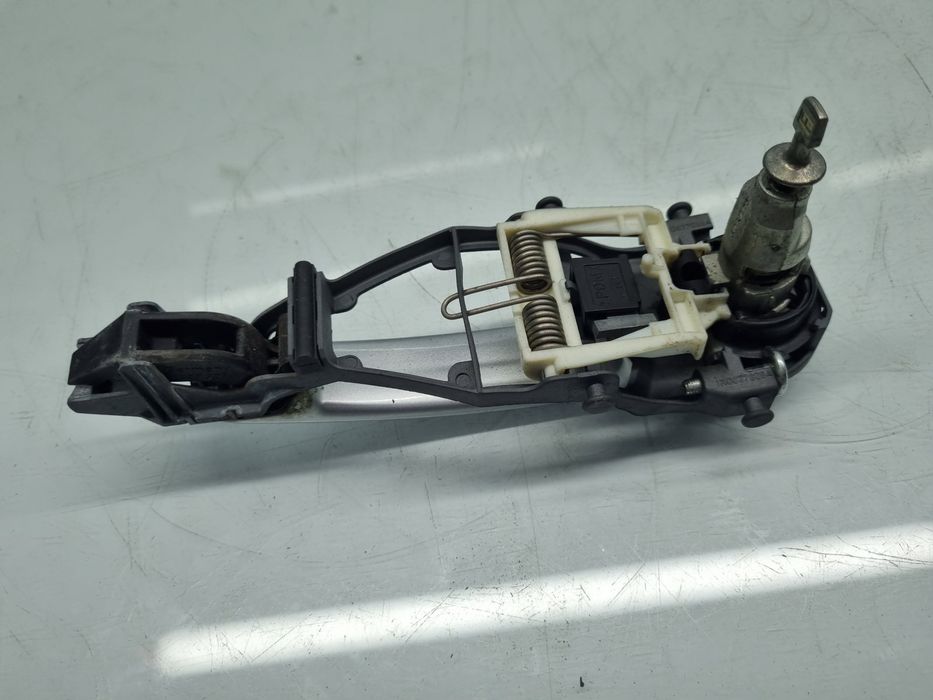 Maner usa dreapta fata Skoda Roomster Praktik (5J) [Fabr 2006-2015] Mo