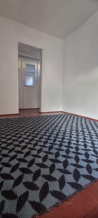 Yer uchaska sotiladi