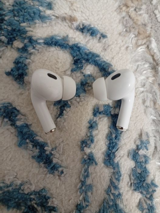 AirPods Pro 2 сатылады
