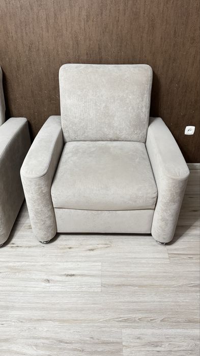 Продам диван и кресло