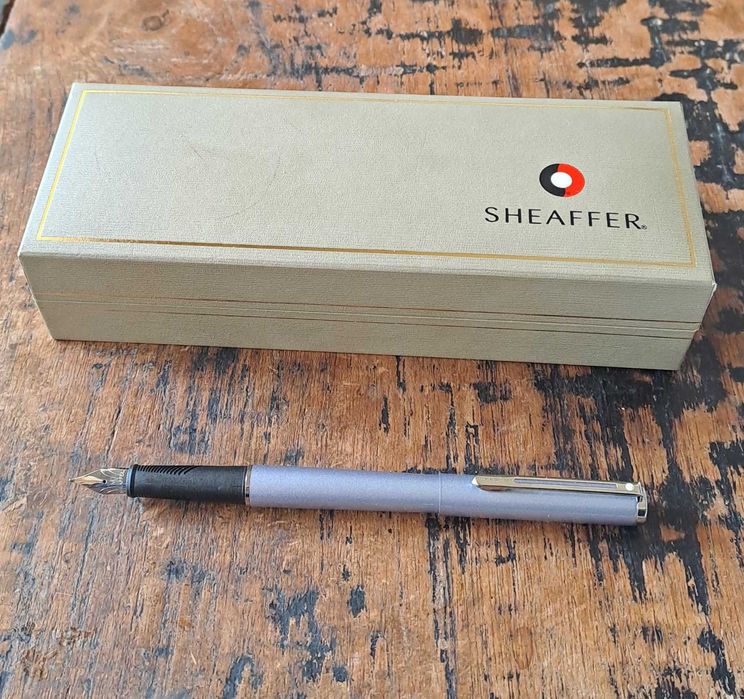 писалка Sheaffer Шефер Agio светъл люляк мат с перо размер M Германия
