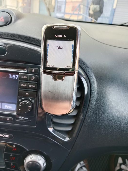 Продам Нокия 88 00