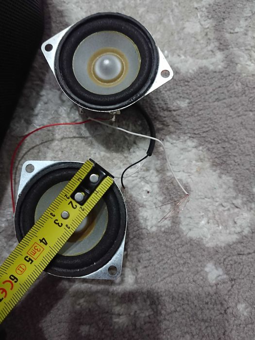 Difuzoare logitech de 5cm