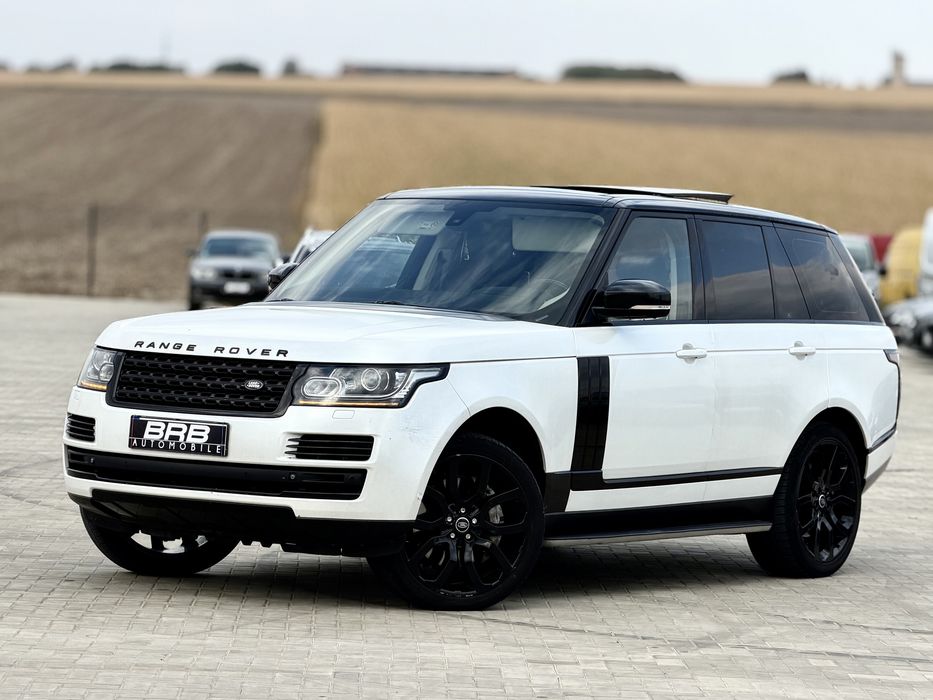 • Range Rover Vogue • 4.4 Diesel 340 cp / Extra full • Parc Auto / Rate / Garanție • BUY BACK