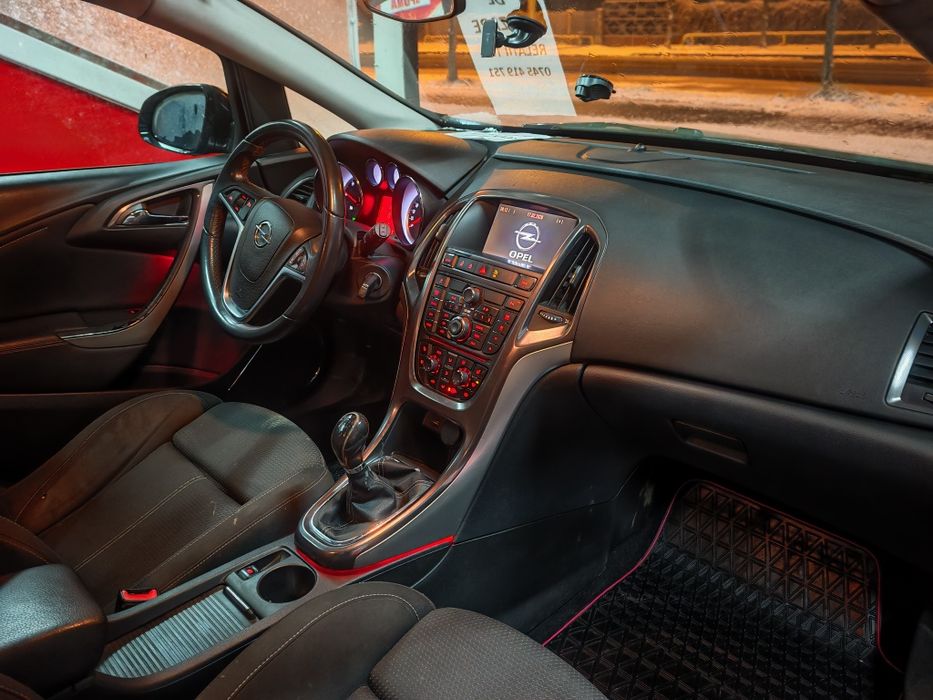 Opel Astra J 2.0  CDTI