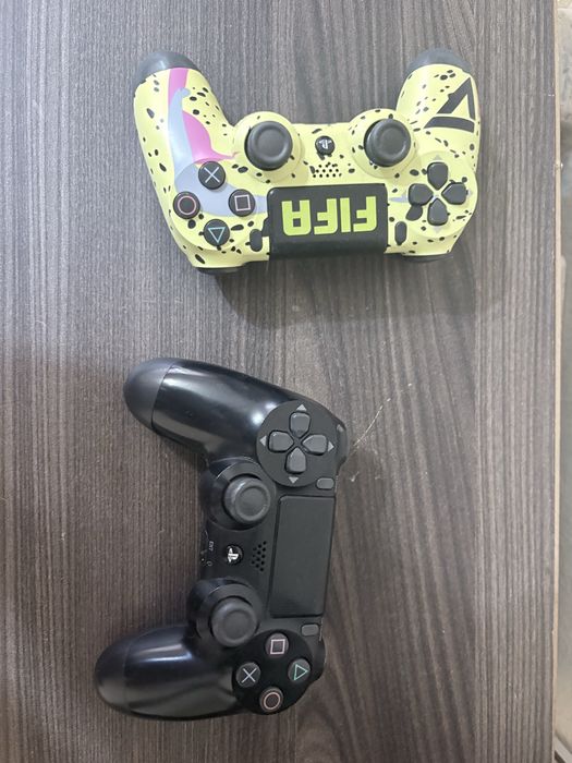 Playstation 4 pro(с игри) и VR с контролери
