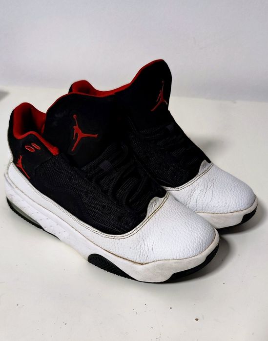 Adidasi Jordan Max Aura 2 Originali - Marimea 38.5 - 24 cm