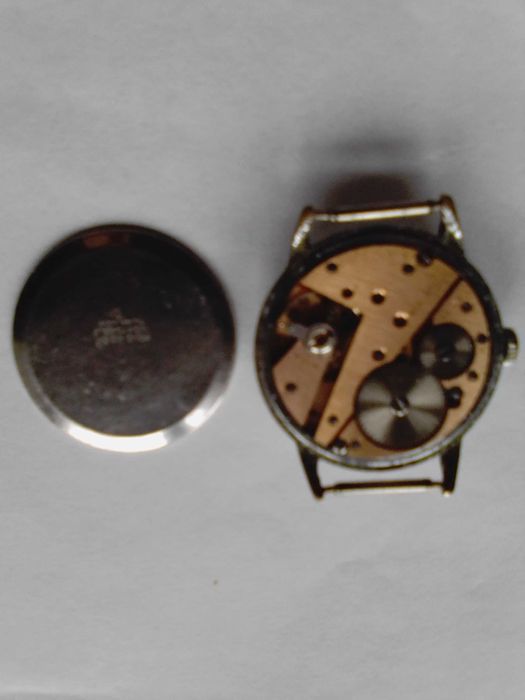 Ceas vechi de colectie functional VINTAN 17 jewels .swiss ani 1940/50