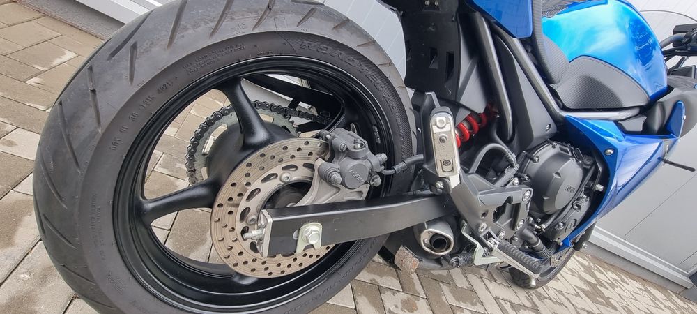 MotoFly vinde Yamaha XJ6 Diversion F 2011