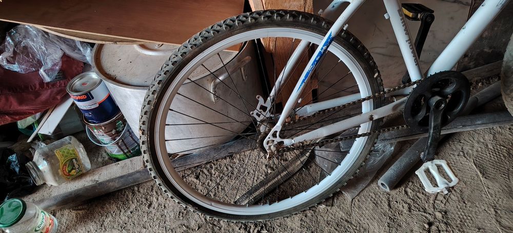 Сатылымда Ақ түсті Бмв Велосипед