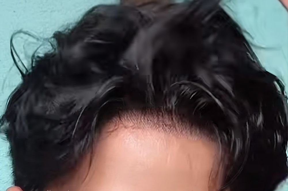 Тупета от естествена коса .