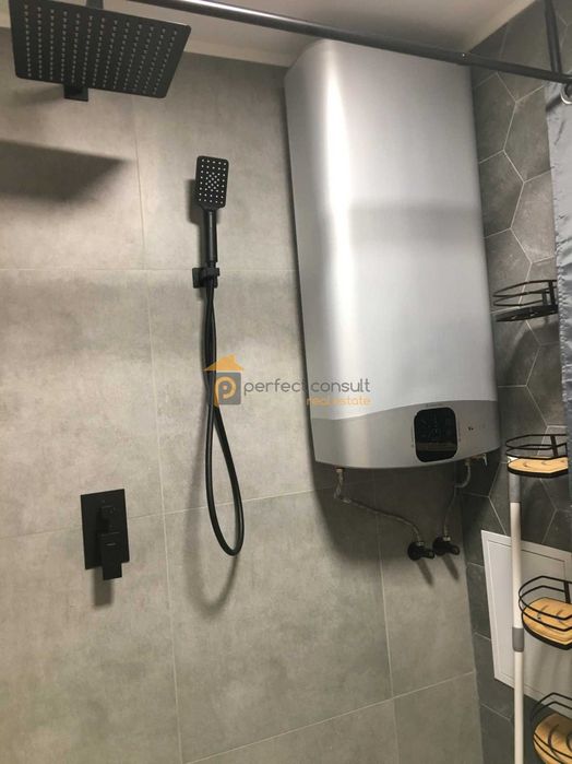 Дава се под наем Двустаен апартамент в Пловдив, Център - 80 кв.м за 550 € - Снимка #9