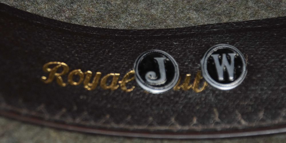 Palarie Royal Club Barbati Nr 57