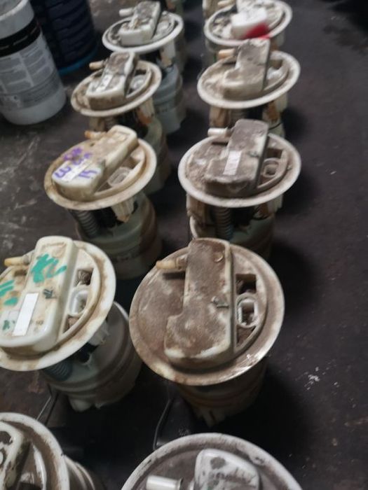 pompa benzina logan din dezmembrări logan