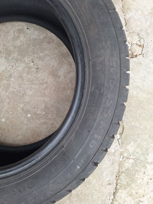 Vând cauciucuri de iarna