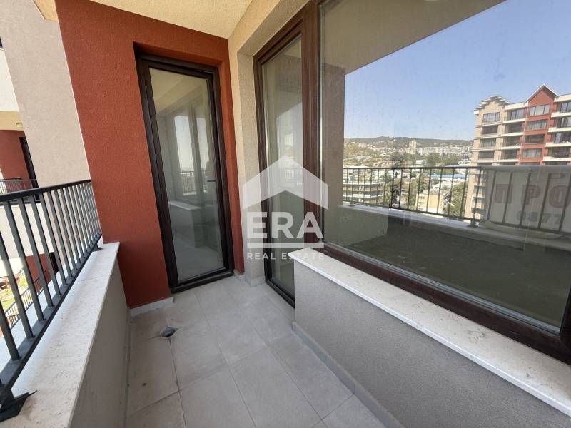 Продава се Тристаен апартамент в Варна, Победа - 116 кв.м за 1033 €/кв.м - Снимка #11