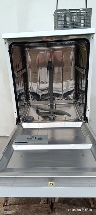 Съдомиялна машина