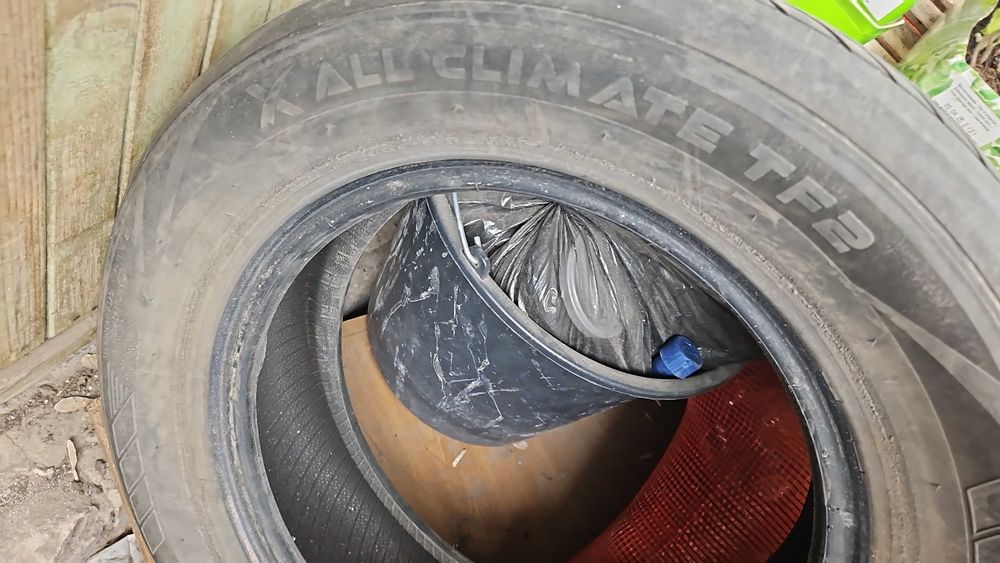 Продам шины летние