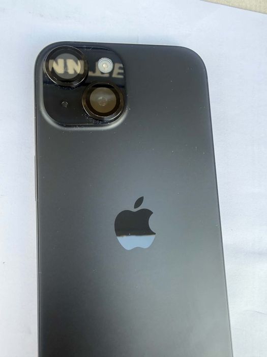 iPhone 15 128  много запазен