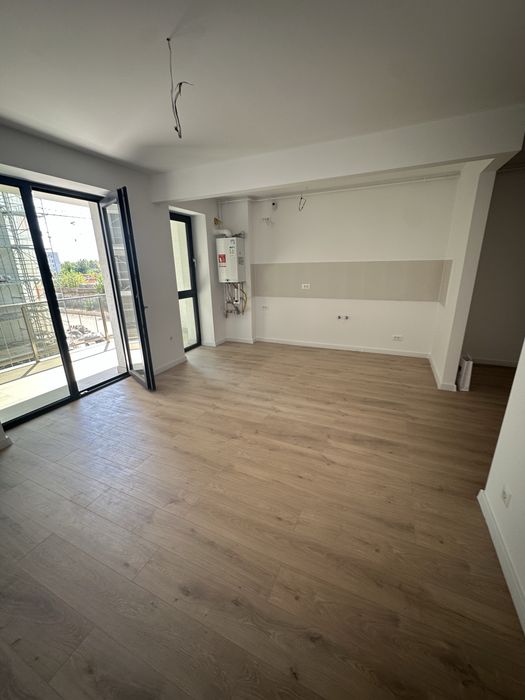 Apartament 2 camere, nemobilat si neutilat, in zona metrou N Teclu