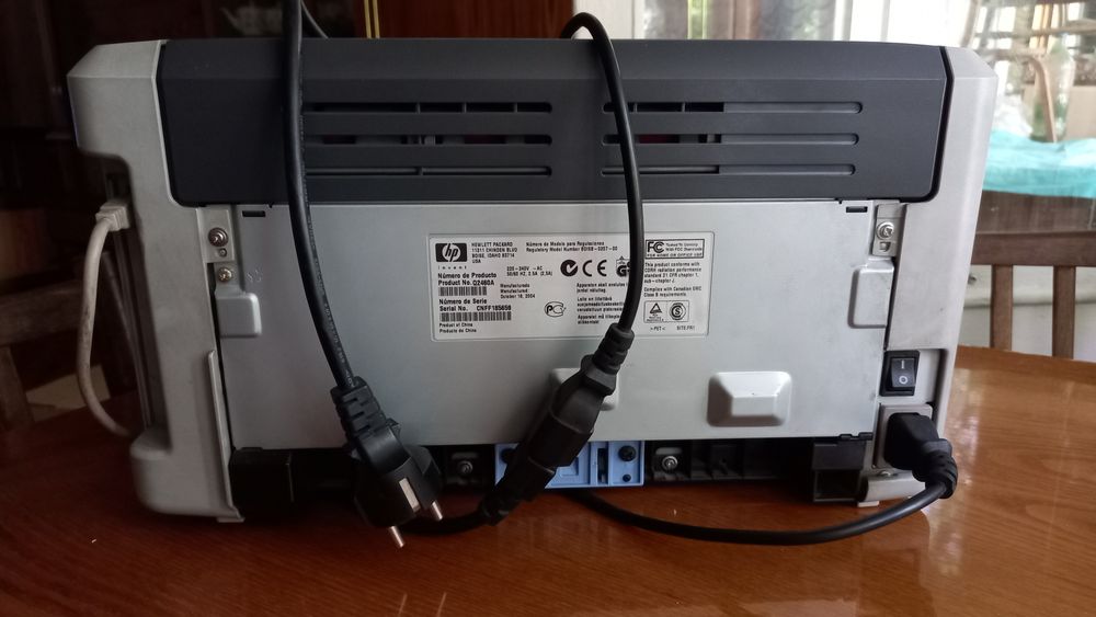 Принтер HP LaserJet 1010
Принтер