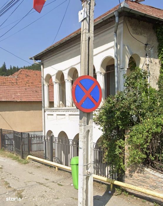 Casă la drumul național Rucar Argeș