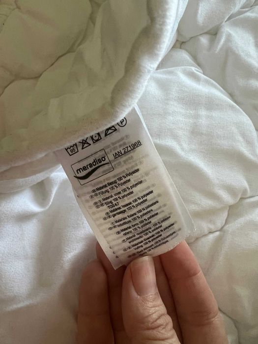 Олекотена двойна завивка за спалня Meradiso