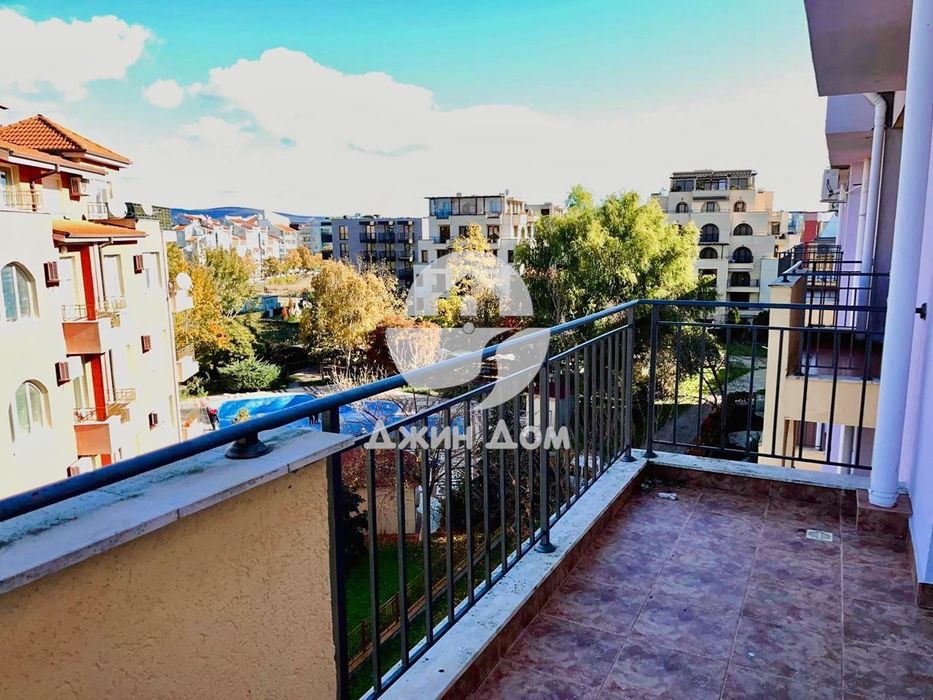 Продава се Двустаен апартамент в к.к. Слънчев бряг - 63 кв.м за 1072 €/кв.м - Снимка #3