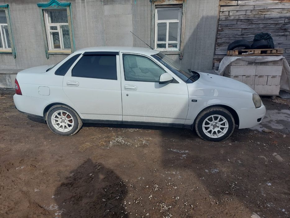 Продам Ладу приору 2014г. В.